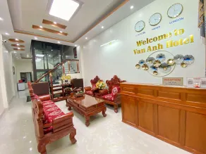 Van Anh Hotel - Restaurant - Reception