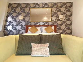 Red Lion Hotel - Room