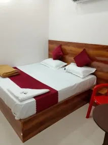 Hotel Shresta Luxury Rooms - Nizampet Hightension line Rd - Rom