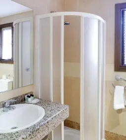 Hotel Balneario de La Virgen - Salle de bain