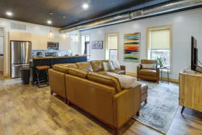 Downtown Millersburg Retreat w/ Sleek Interior! - Interiör