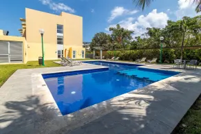 City Express by Marriott Playa del Carmen - Piscine