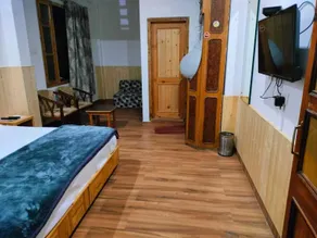 Mathan View Homestay - 3min Drive to Kullu-Manali Airport - Zimmer