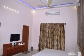 Hotel Panigrahan - Room