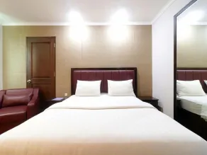 P Hotel - Habitación
