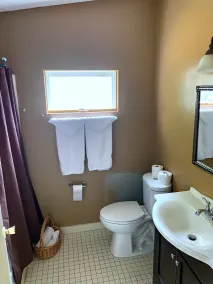 Lovett's Inn and Restaurant - Bathroom