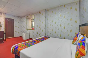 Fabexpress Jayraj Executive - Room