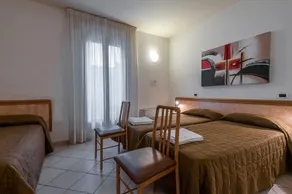 Hotel Montebello - Chambre