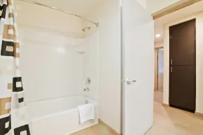 Global Luxury Suites Sunnyvale North - Salle de bain