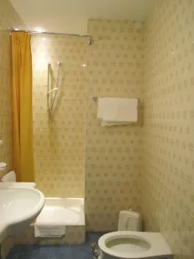 Hotel Schuster - Bathroom