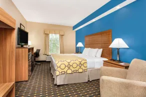 Baymont by Wyndham Jacksonville/Butler Blvd - Chambre