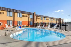 Econo Lodge Billings - Piscine