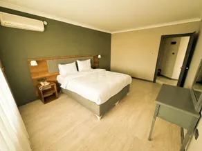 Grand Palace Hotel - Room