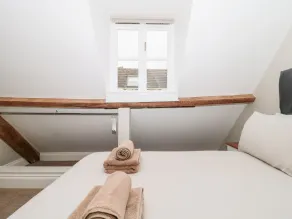 Purbeck Hotel Apartments - Flat 6 - Zimmer