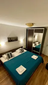 Family House with pool & sea view - Room