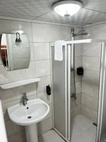 Dophins Otel - Bathroom