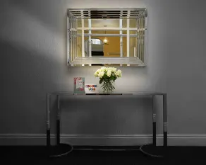 Twelve Apartments - Lobby