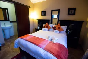 The Shamrock Hotel - Room