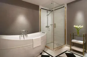 Rixos Pera Istanbul - Baño