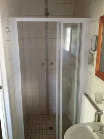 The Nook B&B - Bathroom