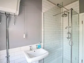 Bardon Hill Manor - Bathroom