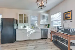 2 Mi to Dtwn: Waco Home w/ Shared Yard! - Interiør