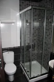 Hostal MH Fuencarral - Bad