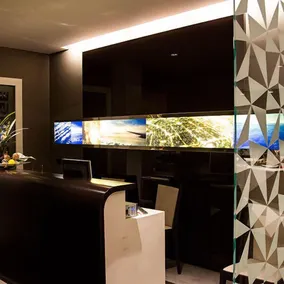 Zara Rooms & Suites - Rezeption