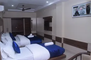 King Castle Mcleodganj-centrally heated and air cooled- Near MALL Road - Free Parking - Room