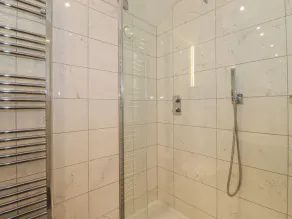 Meadow Syke House - Bathroom