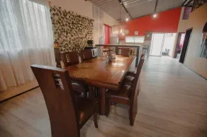 THE JUNGLE Vacation Home - Restaurante