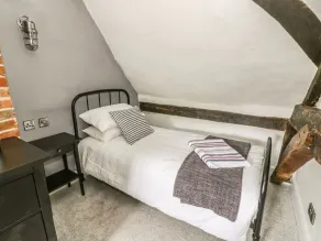 4 Masons Court - Chambre