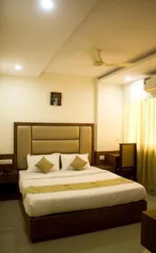 Nexstay Crystal Residency - Room