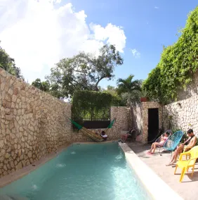 VALLADOLID 48 Hotel & Hostal - Piscine