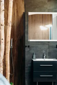 La Villa d'Hélène Chambre d'hôtes BnB - Cluses - Parking Voiture - Moto - Vélo - Bathroom