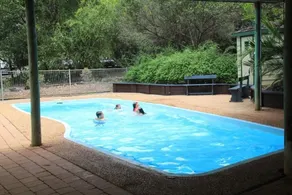 Capricorn Caves - Pool