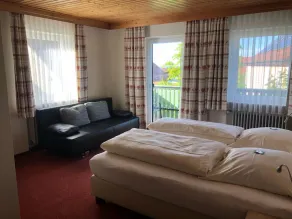 DZ mit Balkon - Camera