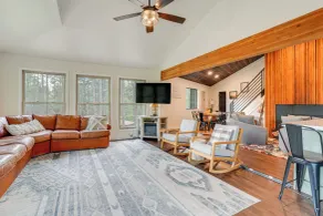 Mid-mod Mountain Cabin Near Thumb Butte Trails! - Interiør