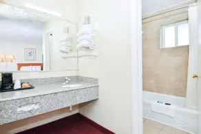 Americas Best Value Inn - Lebanon - Salle de bain