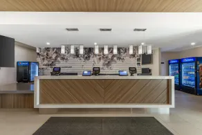 Best Western Plus Dauphin - Resepsjon