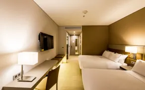 AC Hotel By Marriott Santa Marta - Room