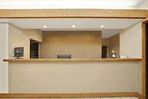 Super 8 by Wyndham Hampshire IL - Lobby