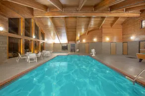 Americinn By Wyndham Coralville - Piscina
