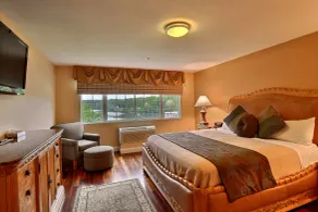 Riverside Hotel, an Ascend Collection Hotel - Room