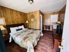 Countryside Inn - Room