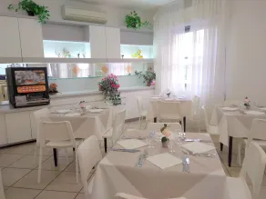 Hotel La Bella Vita - Restaurante