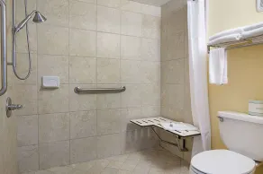 Quality Inn Calhoun North I-75 - Chambre