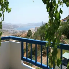 Agnanti Hotel - Vue de la chambre