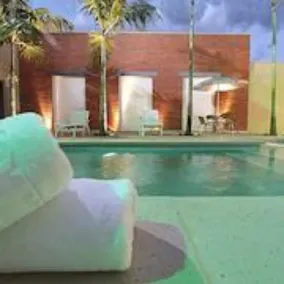 Oasis Tower Hotel - Pool
