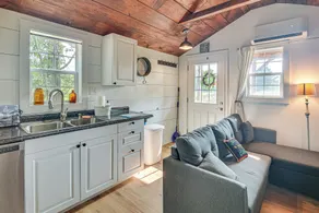 Isle La Motte Cabin ~ 3 Mi to Lake Champlain! - Interiør